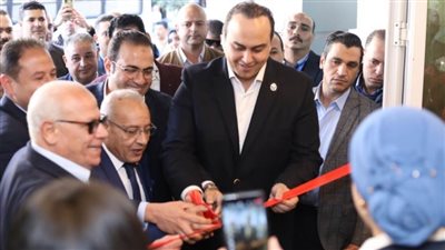 رئيس الرعاية الصحية ومحافظ بورسعيد يفتتحان مبنى 