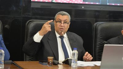 وكيل خطة النواب: دعوة الرئيس لحوار اقتصادي يتيح إيجاد حلول أسرع للمشكلة 