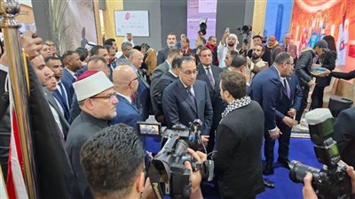 رئيس مجلس الوزراء يثمّن المشاركة الفلسطينية خلال افتتاح معرض الكتاب