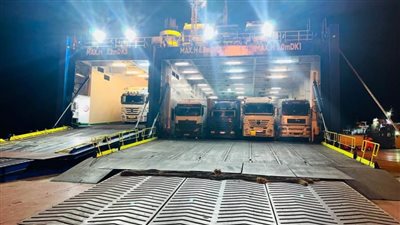 عاجل.. وزير النقل يتابع نقل البضائع والشاحنات عبر الجسر العربي بين مصر والأردن والعراق