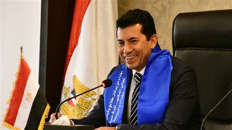 الدكتور أشرف صبحي