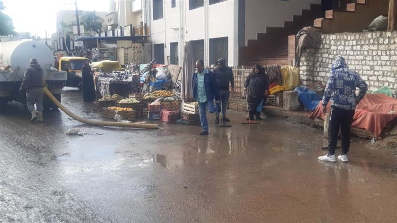 سقوط أمطار غزيرة