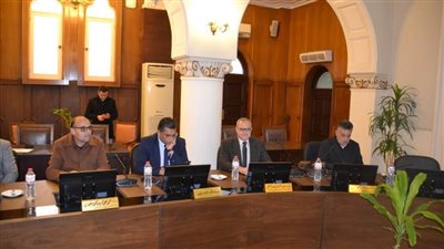 جامعة الإسكندرية تشكل لجنة لتوثيق المباني والمقتنيات التراثية