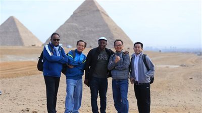 الريشة الطائرة ينظم جولة سياحية بالأهرامات للمشاركين ببطولة مصر الدولية لذوي القدرات