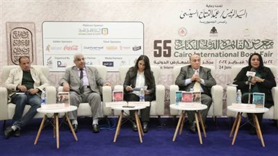 سمير فرج: فخور بزيارة الآلاف لمعرض القاهرة الدولي للكتاب في يومه الأول