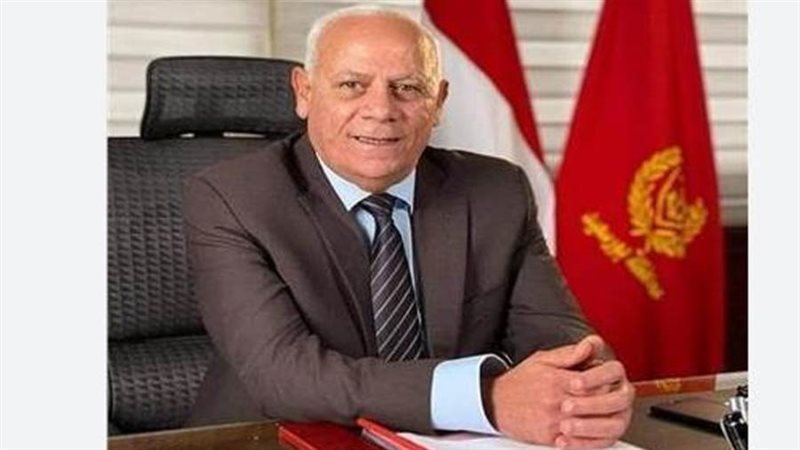 محافظ بورسعيد عادل