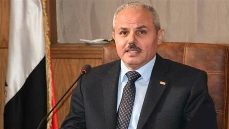 رئيس جامعة قناة السويس