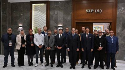 رئيس الوزراء يشكر العاملين باستاد القاهرة على تنظيم كأس أفريقيا لليد