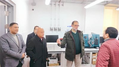 رئيس سلامة الغذاء يزور فرع ومعمل الهيئة بميناء دمياط