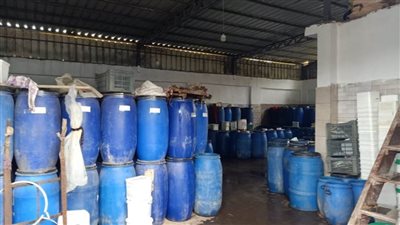 إعدام 5 أطنان مخللات غير صالحة للاستهلاك الآدمي وغلق مصنع بدون ترخيص بالشرقية 