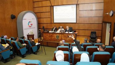 التخطيط القومي يعقد ندوة 