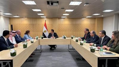  وزير الصحة يبحث مع شركة عالمية التحديات والفرص المتاحة لتعزيز التعاون