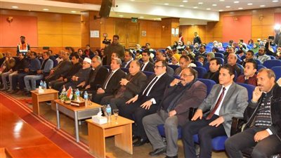 محافظ أسيوط يشهد احتفالية 