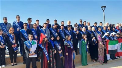 الجامعة المصرية للتعلم الإلكتروني الأهلية تشارك في برنامج إعداد قادة الوطن العربي