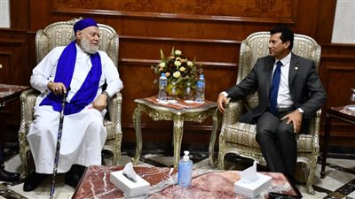 وزير الرياضة ود.علي جمعة يتفقدان نموذج المؤسسة في التنمية المتكاملة