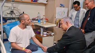 عاجل.. مسؤول إسرائيلي: نتنياهو دخل مستشفى من زاوية جانبية مثل 
