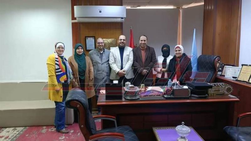 خلال التكريم