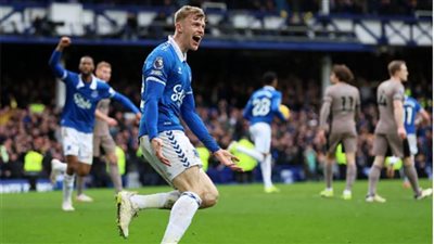 توتنهام يتعادل أمام إيفرتون 2 / 2 بالدوري الإنجليزي الممتاز