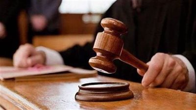 تأجيل محاكمة المتهمة بإنهاء حياة زوجها خنقًا