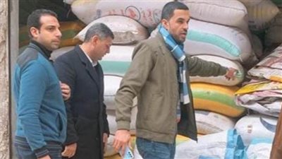 ضبط ١٠٠ طن ذرة تم تجميعها لإعادة البيع بالسوق السوداء بالبحيرة
