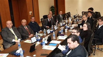رئيس وكالة الفضاء المصرية يبحث مع السفير الياباني التعاون في مجال استكشاف الفضاء