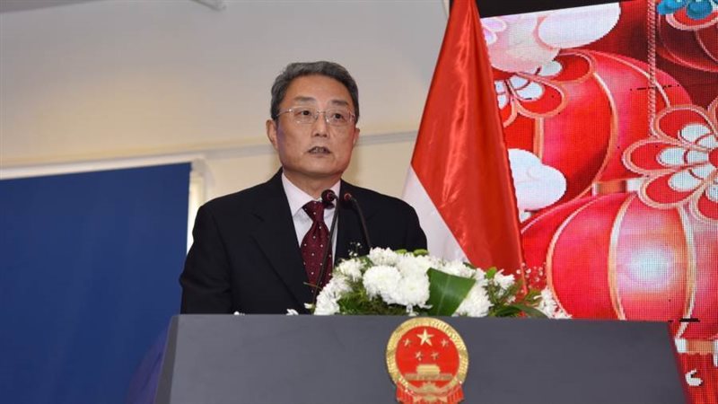 يانغ يي قنصل عام