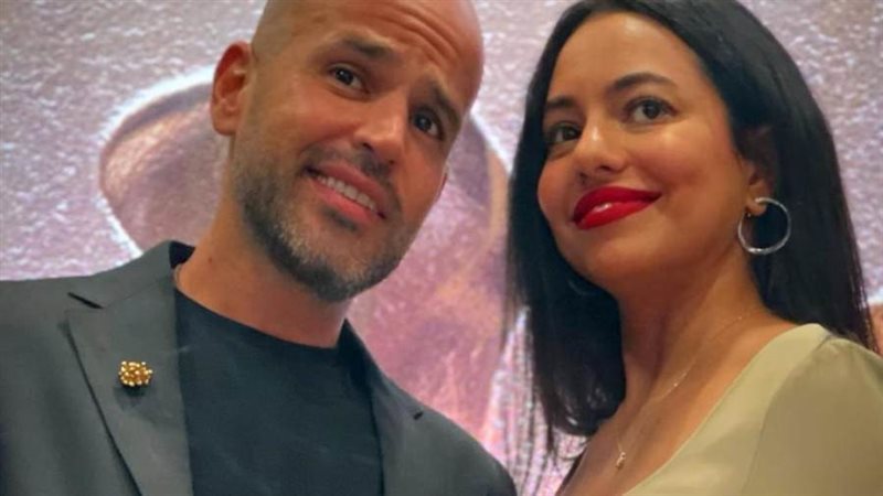 أبو وزوجته في كليب