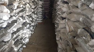 محافظ الإسماعيلية يشكل لجانًًا من الأجهزة الرقابية للتأكد من توافر السلع 