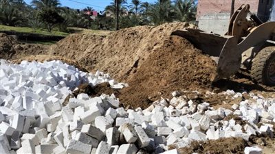 إزالة 732 حالة تعدٍ على الأراضي الزراعية وأملاك الدولة بالبحيرة