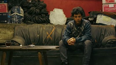 أحمد داش شاب مكافح في 