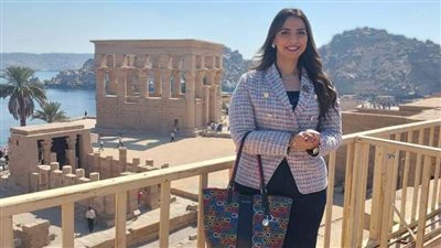 النائبة نشوى الشريف تزور معبد فيلة وتتابع مراحل تطوير البوابات الإلكترونية