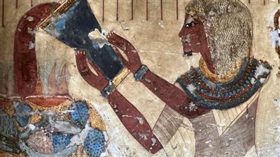 افتتاح مقبرة 