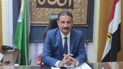 وكيل تعليم بالجيزة يوجه بالانتهاء من المناهج وفقا للخطة الموضوعة