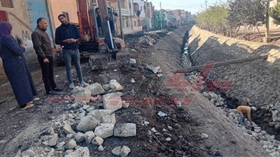 تبطين ترعة منيل إسماعيل بطول ٢٧٠٠م بدسوق في كفر الشيخ