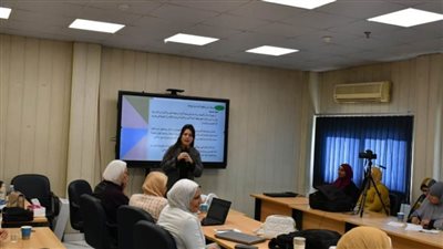 المستشفيات التعليمية تدرب مدربي الرضاعة الطبيعية والتغذية التكميلية والمنشآت الصديقة للطفل