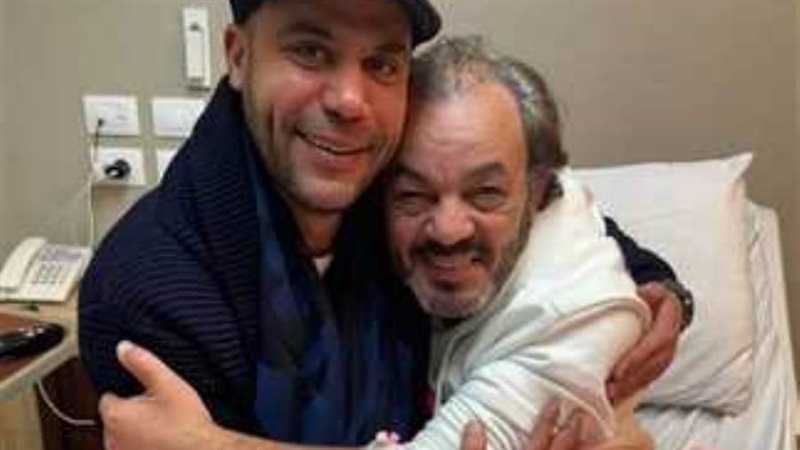 محمد إمام يزور علاء