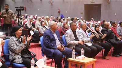 محافظ الوادي الجديد يشهد ختام ملتقى ثقافة وفنون الفتاة والمرأة 