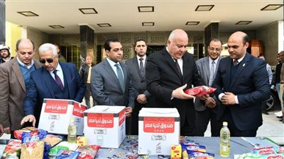 محافظ قنا يستقبل 