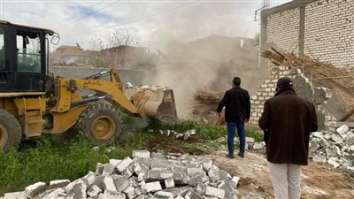 إزالة 20 حالة تعد على أراض تابعة للري وحماية النيل بمركزي الفتح وساحل سليم بأسيوط 