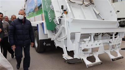 دعم منظومة النظافة بـ 6 سيارات قلاب ومكبس ولودر زاحف في القليوبية بتكلفة 41.4 مليون جنيه 