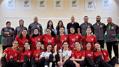 مجلس سبورتنج يستقبل طائرة السيدات بباقات الورود بعد الفوز بكأس دورة الألعاب العربية لأول مرة 