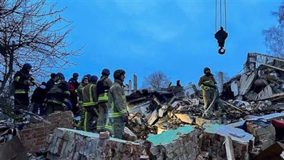 مقتل وإصابة 7 أشخاص بينهم أطفال في ضربات على شرق أوكرانيا