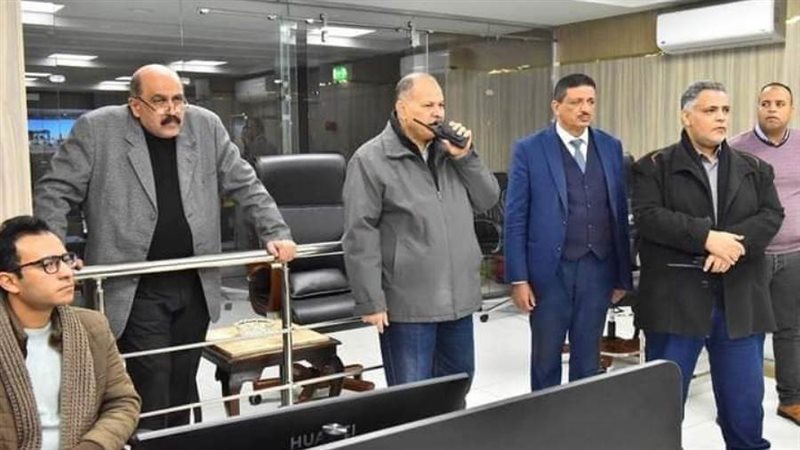 محافظ أسيوط خلال