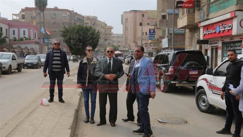 جولة المحافظ