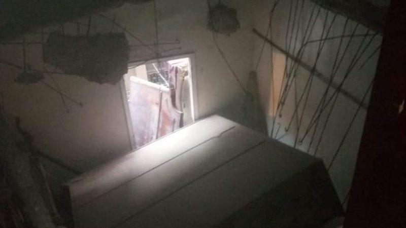 انهيار سقف العقار