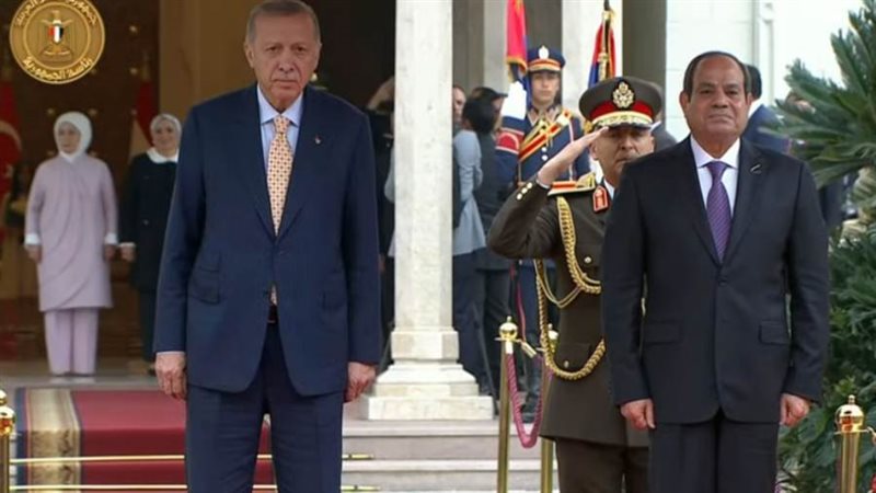 الرئيس السيسي يستقبل