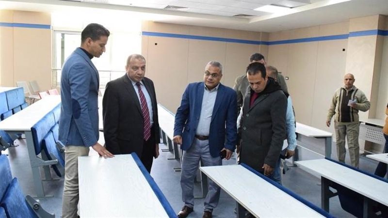 مدرجات جامعة بنى