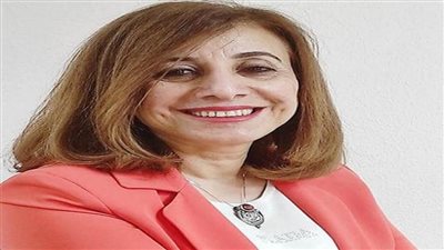 مستشار وزير الاتصالات تؤكد ضرورة تطوير مهارات الشباب