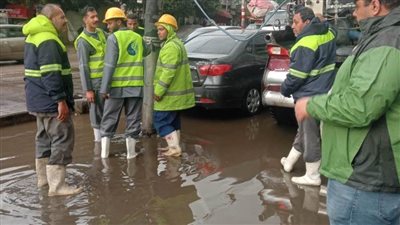 القابضة للمياه: استمرار عمليات سحب مياه الأمطار بنطاق القاهرة والجيزة