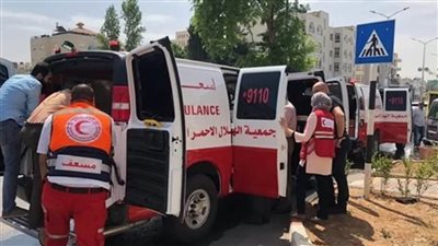 الهلال الأحمر الفلسطيني: الاحتلال أجبر المرضى والطواقم الطبية على إخلاء مستشفى ناصر